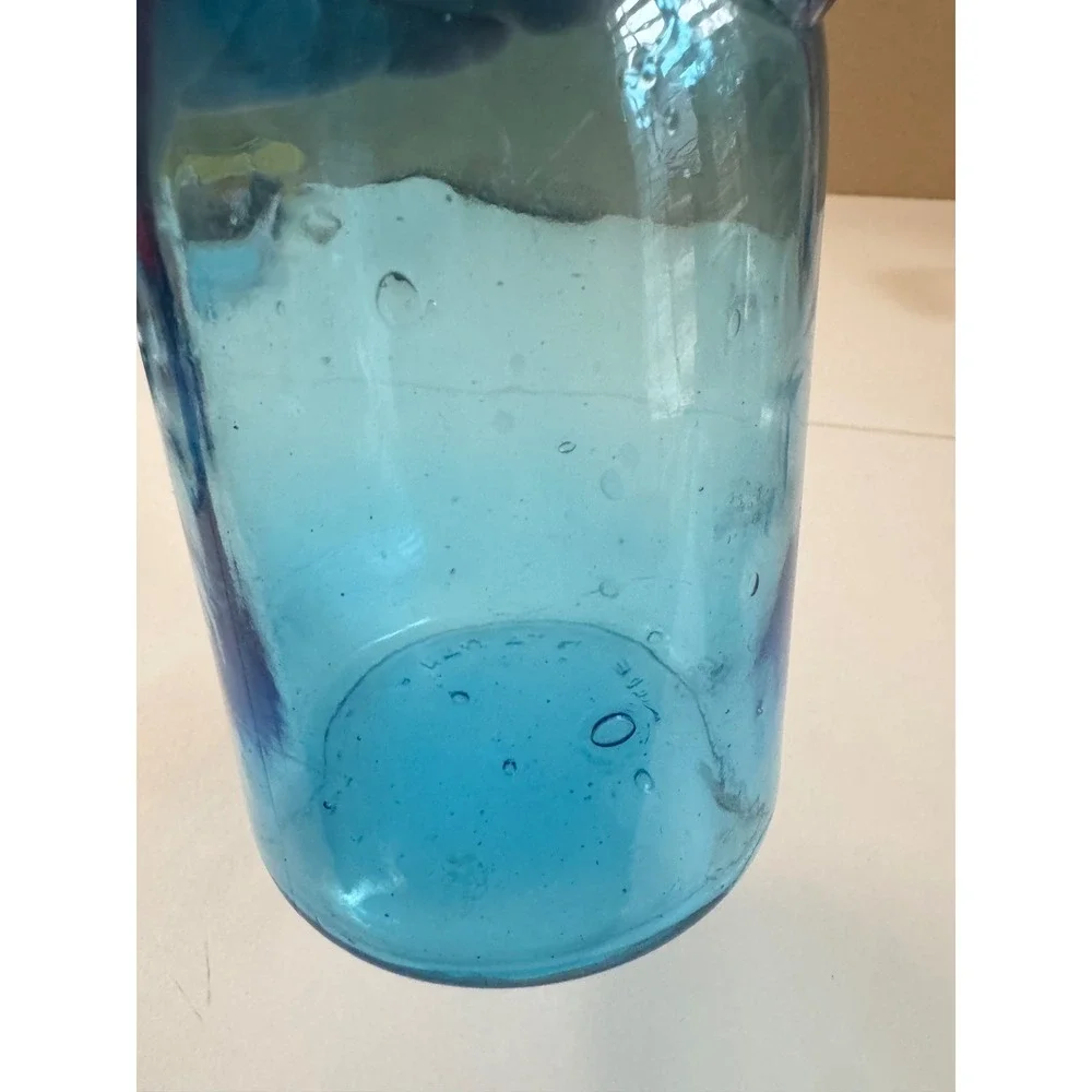 Vintage 1 Litro Blue Glass Carafe Hand Blown Decanter Pitcher Made in Taiwan